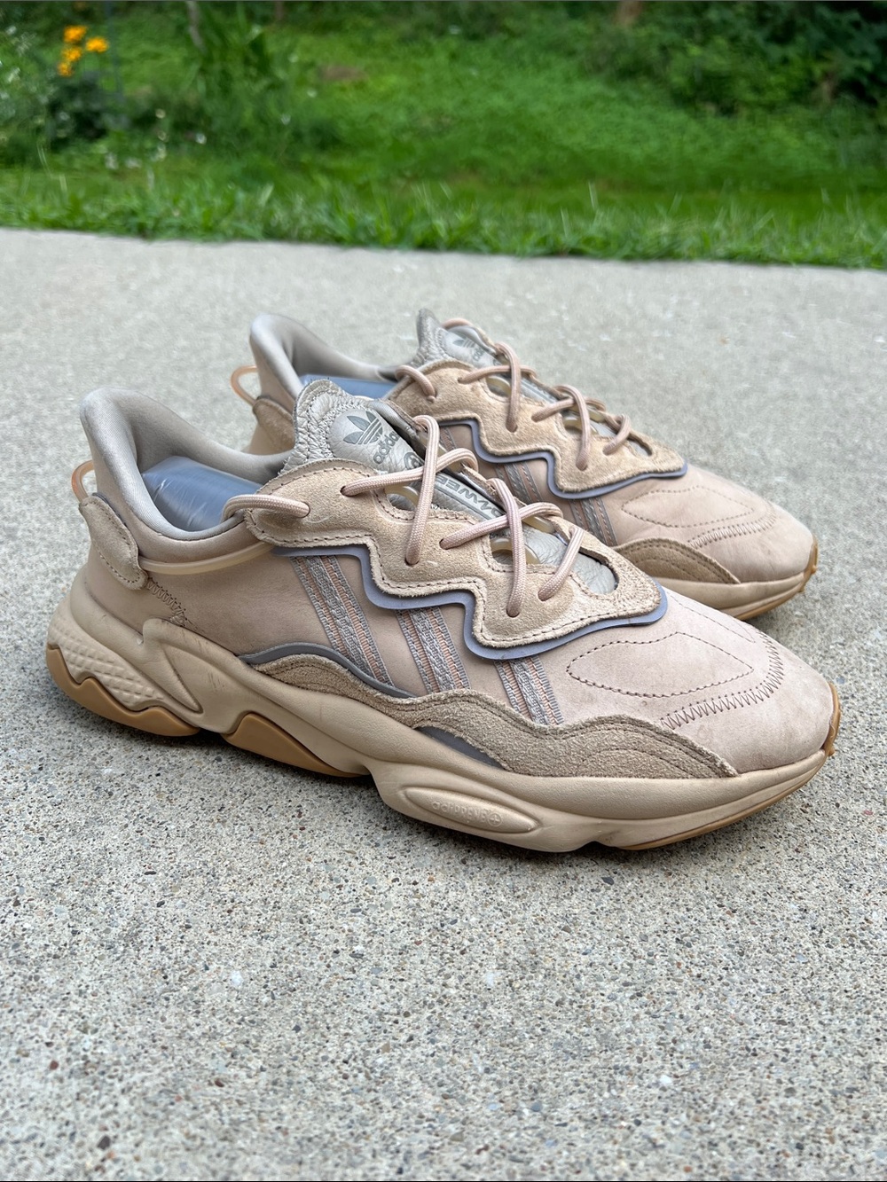 Adidas Originals Ozweego Pale Nude Light Brown Men Sneakers Size 9 Running Shoes